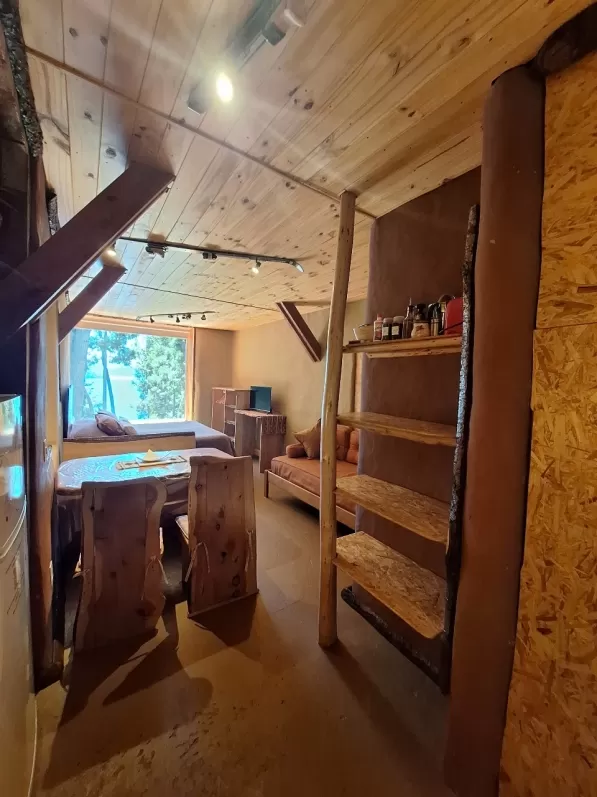 CABAÑA LUNI – Vista al lago, confort y naturaleza para 2 o 3 personas